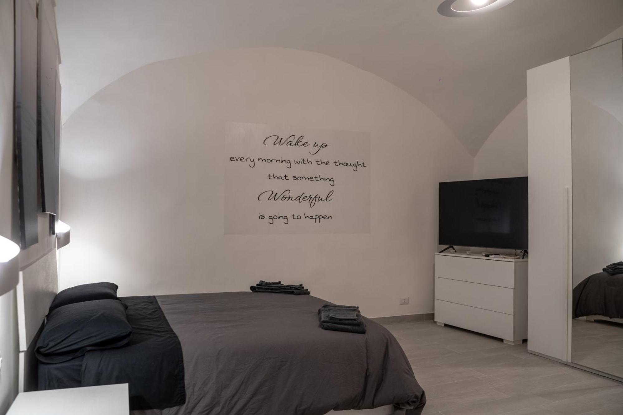 Dietro Al Plebiscito Luxury Suite Neapel Exteriör bild